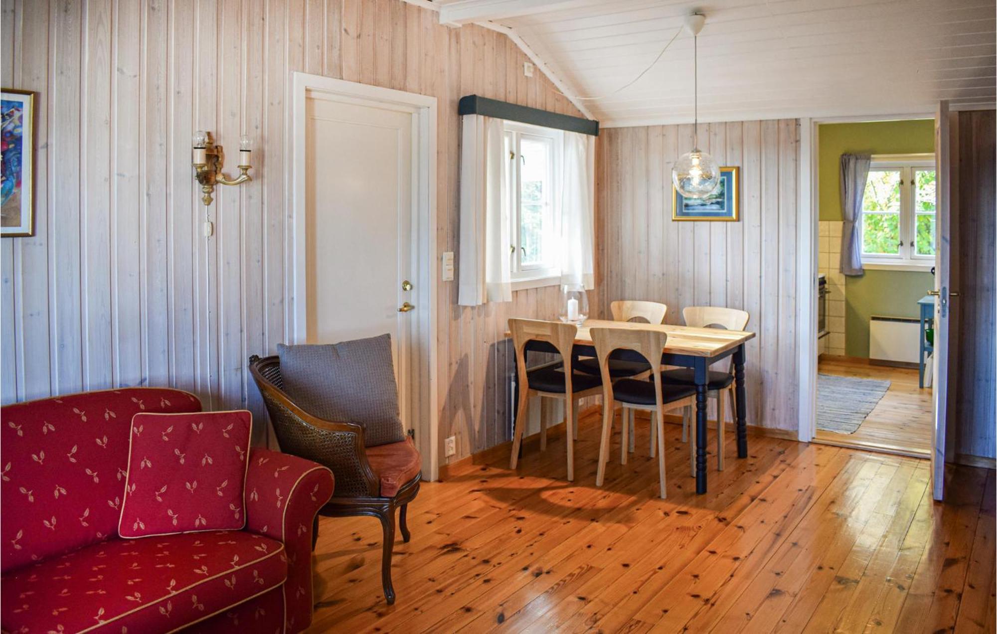 Beautiful Home In Aros With Kitchen Fagerstrand Екстер'єр фото